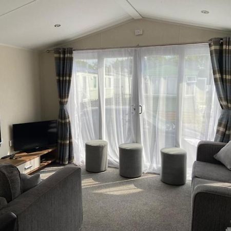 Adams Caravan Holidays Моркамб Екстериор снимка